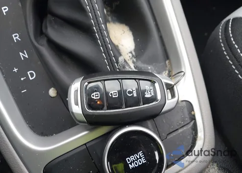 2024 Hyundai Venue Sel z USA, uszkodzony, nr VIN KMHRC8A30RU328557